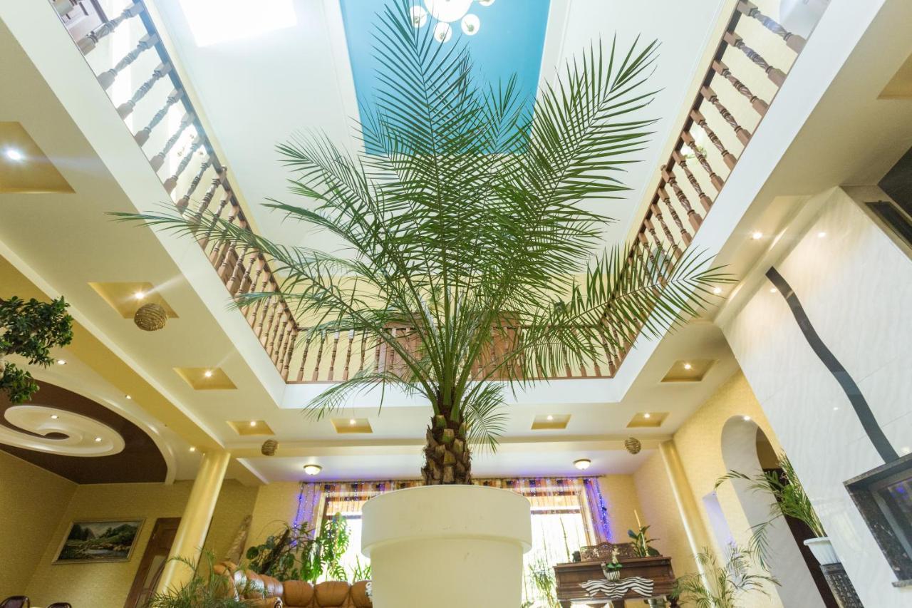 Sunrise Boutique Hotel Berehove  Esterno foto