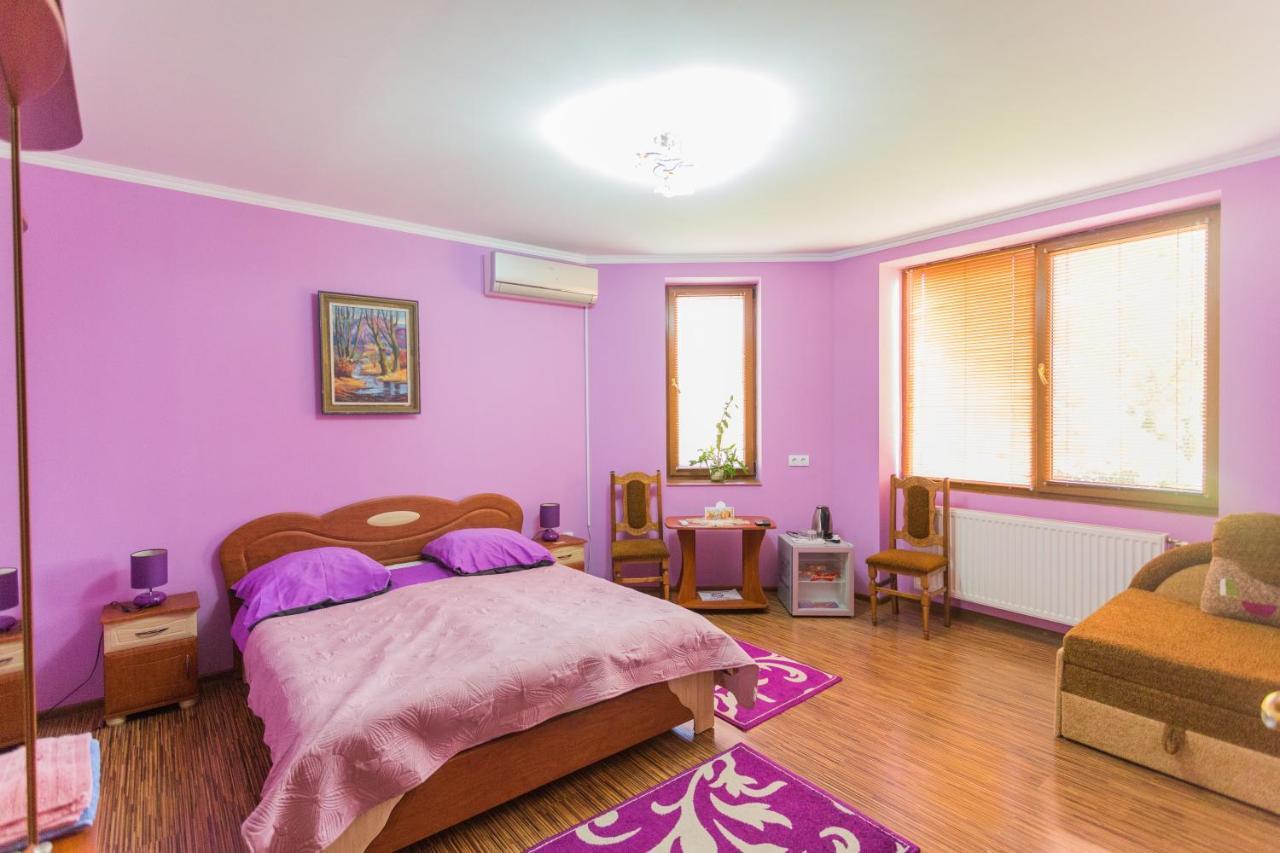 Sunrise Boutique Hotel Berehove  Esterno foto